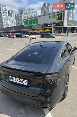 Седан Ford Fusion 2012 в 