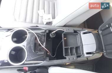 Седан Ford Fusion 2013 в 