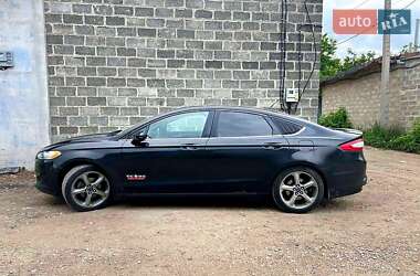 Седан Ford Fusion 2013 в Харкові
