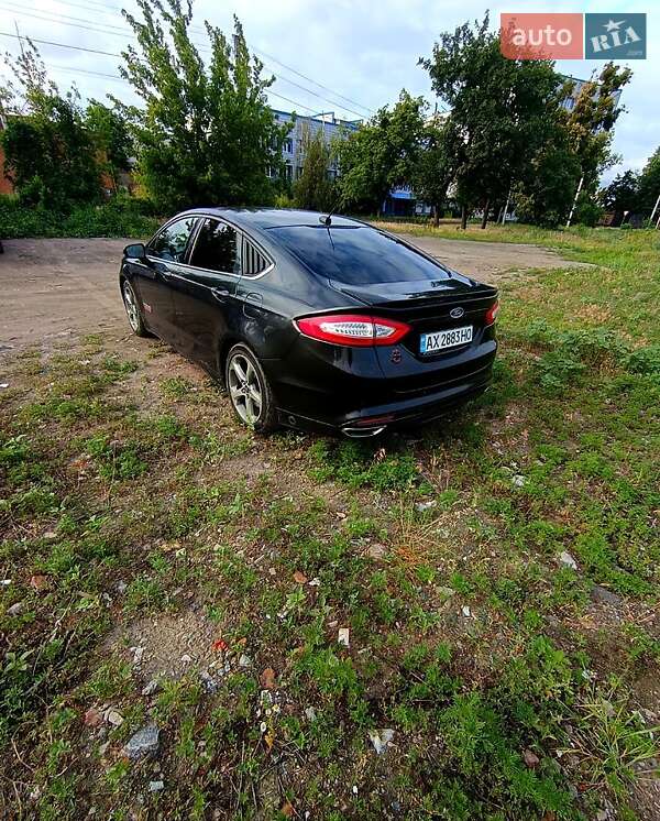 Седан Ford Fusion 2013 в Харкові