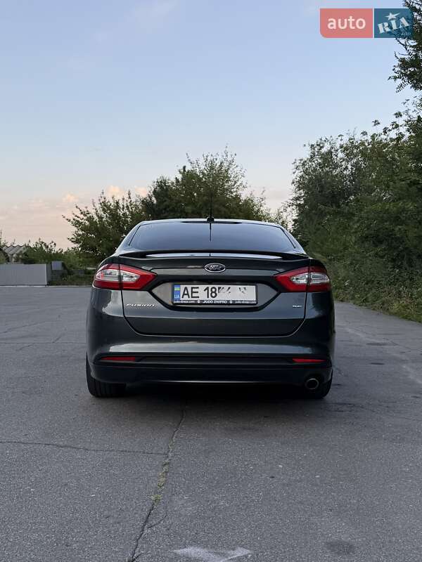 Седан Ford Fusion 2015 в Дніпрі