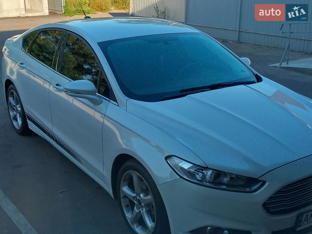 2015 Ford Fusion - мініатюра 17