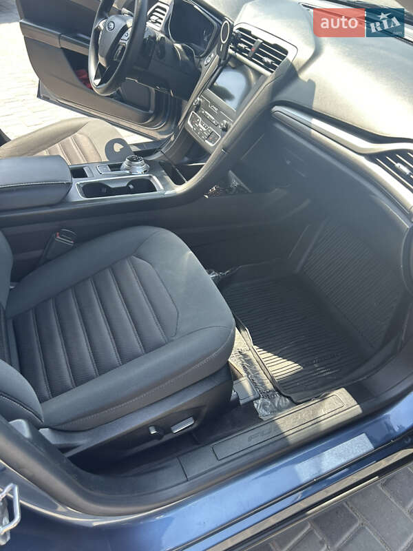 Седан Ford Fusion 2019 в Кропивницькому