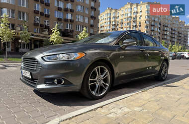 Седан Ford Fusion 2015 в Киеве