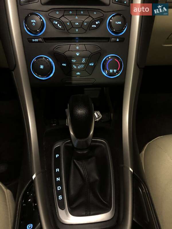 Седан Ford Fusion 2015 в Тернополе