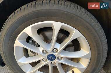Седан Ford Fusion 2019 в 