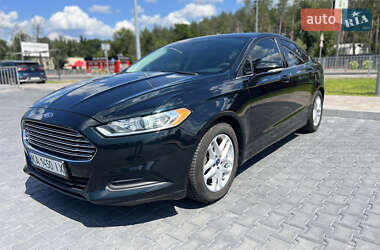 Седан Ford Fusion 2014 в 