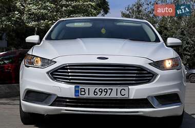 Седан Ford Fusion 2018 в 