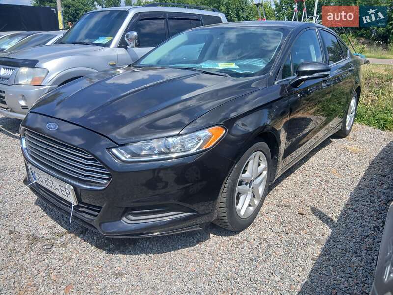 Седан Ford Fusion 2014 в Прилуках