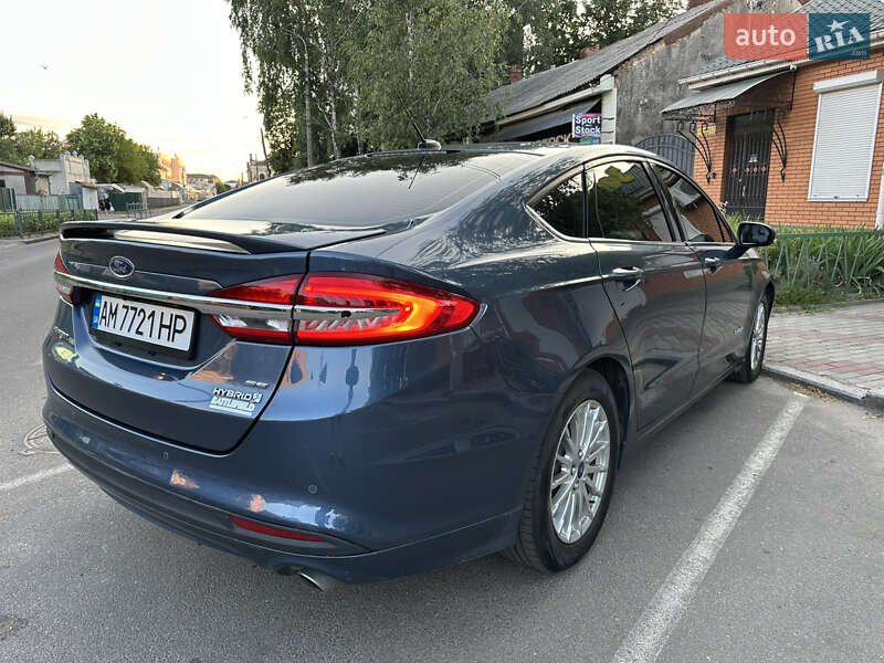 Ford Fusion 2017