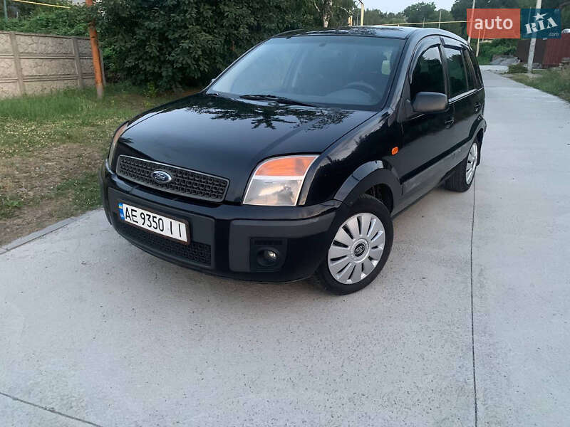 Хетчбек Ford Fusion 2008 в 