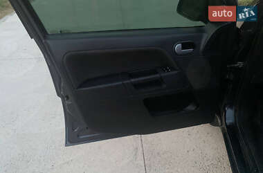 Хетчбек Ford Fusion 2008 в 