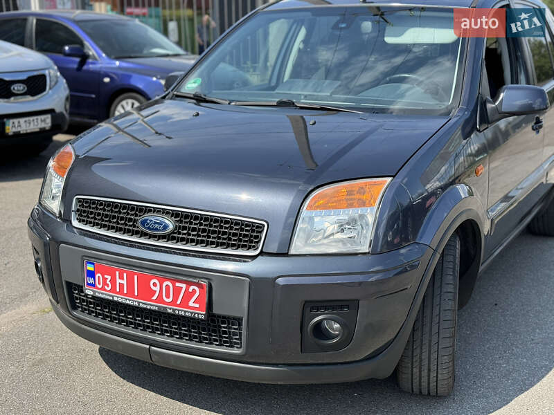 Хетчбек Ford Fusion 2006 в Чернігові