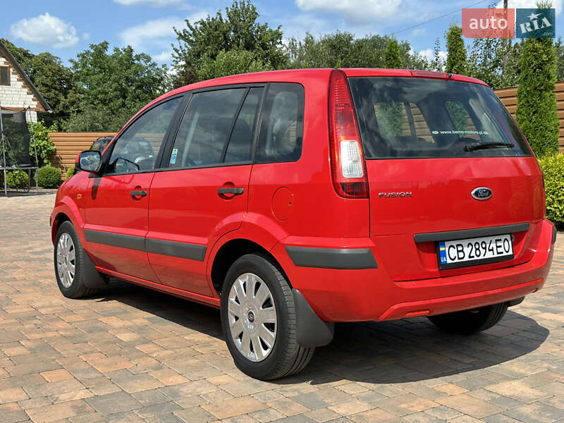 Хэтчбек Ford Fusion 2010 в Чернигове