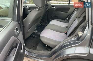 Хэтчбек Ford Fusion 2007 в 