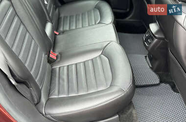 Седан Ford Fusion 2015 в 