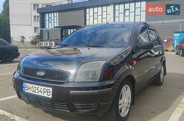 Хэтчбек Ford Fusion 2003 в Одессе