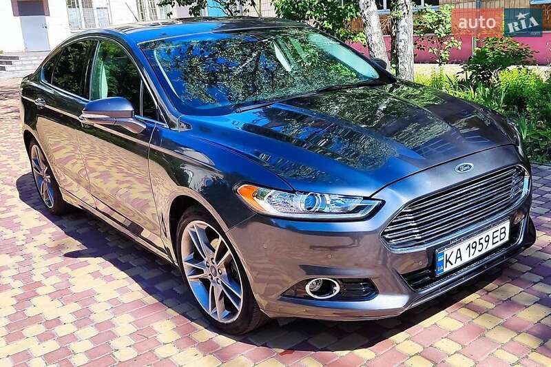 Седан Ford Fusion 2015 в Днепре