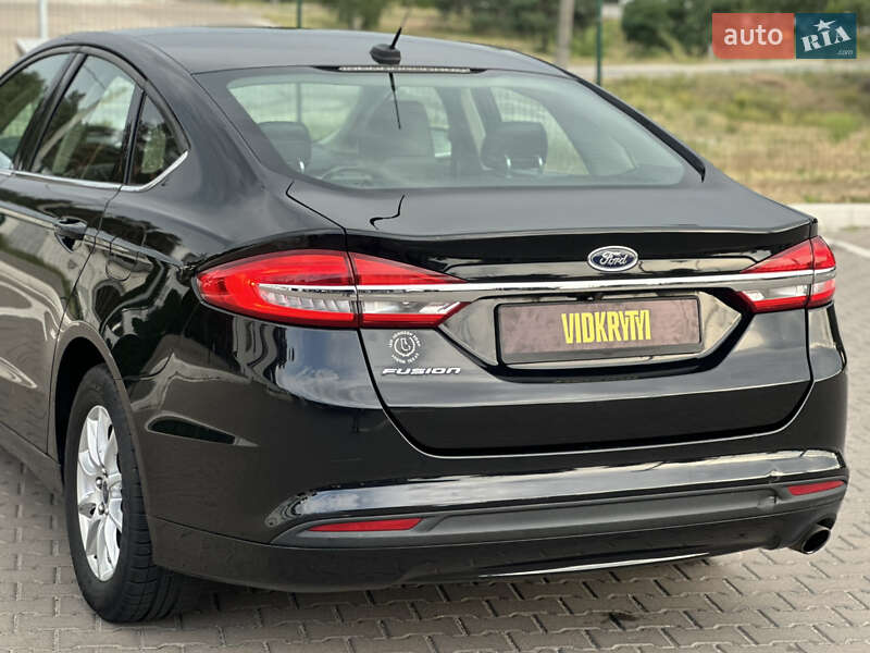 Седан Ford Fusion 2017 в Києві