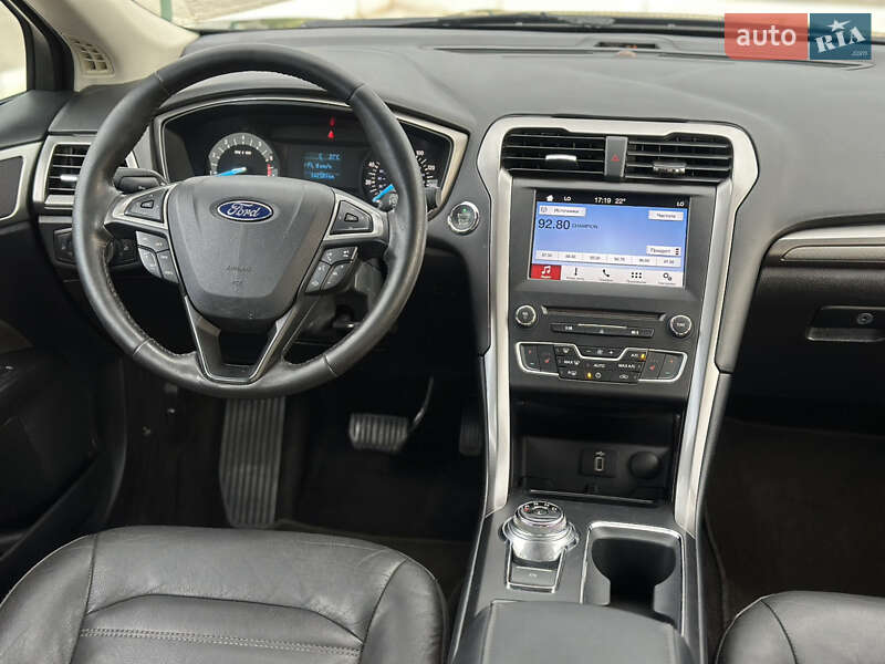 Седан Ford Fusion 2017 в Києві