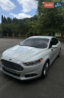 Седан Ford Fusion 2014 в Києві