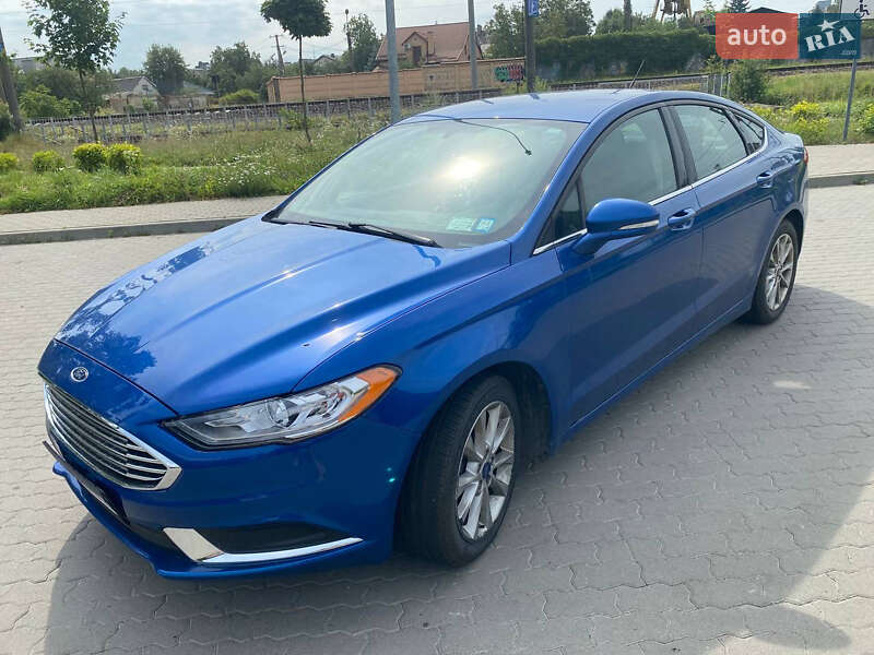 Седан Ford Fusion 2017 в Львове
