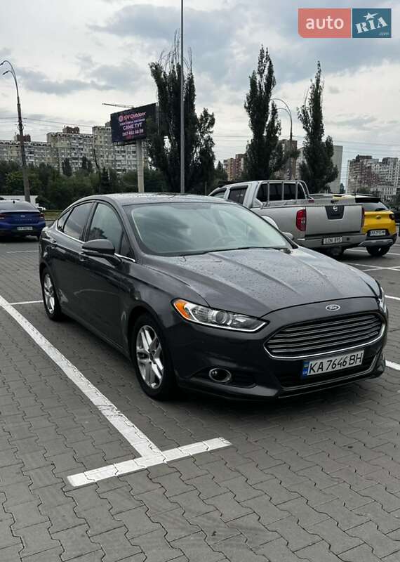 Седан Ford Fusion 2015 в Киеве
