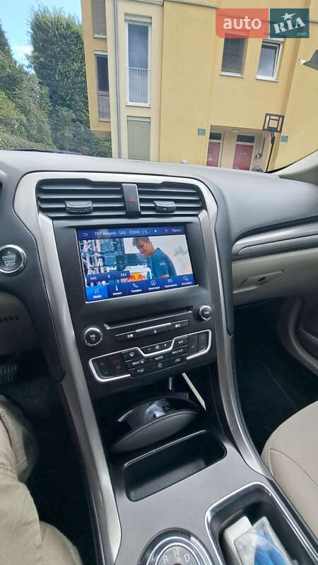 Седан Ford Fusion 2017 в Ивано-Франковске