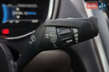 Седан Ford Fusion 2017 в 