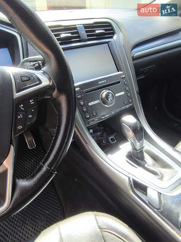 Седан Ford Fusion 2015 в Києві