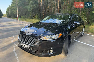 Седан Ford Fusion 2012 в 