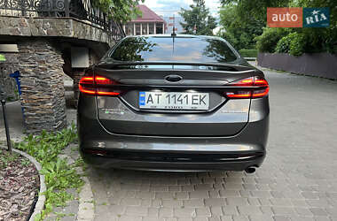 Седан Ford Fusion 2017 в 