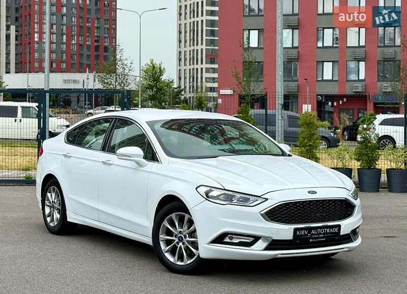 Седан Ford Fusion 2016 в Києві