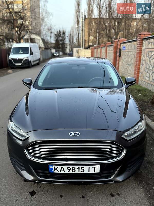 Седан Ford Fusion 2016 в Києві