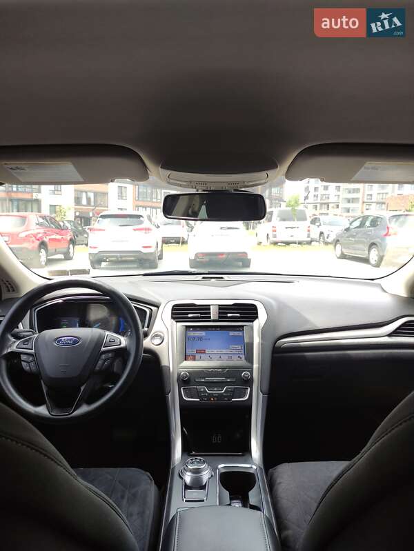 Седан Ford Fusion 2019 в Житомирі фото 6 Седан Ford Fusion 2019 в Житомирі