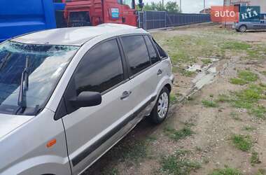 Хетчбек Ford Fusion 2008 в Мельниці-Подільській