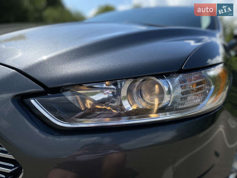 Седан Ford Fusion 2015 в Полтаве