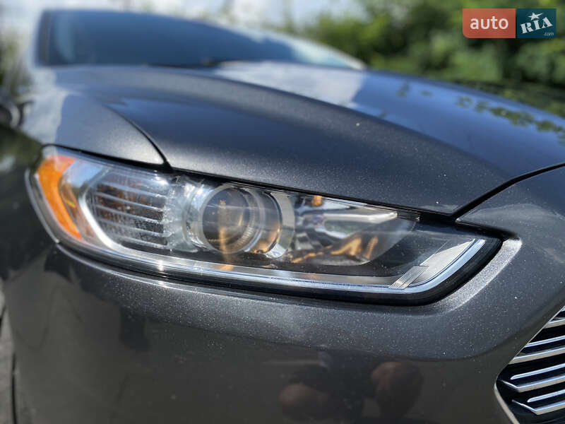 Седан Ford Fusion 2015 в Полтаве
