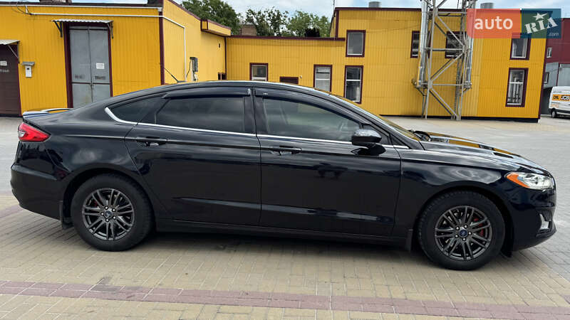 Седан Ford Fusion 2019 в Хмельницькому