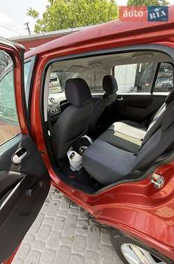 Хэтчбек Ford Fusion 2008 в 