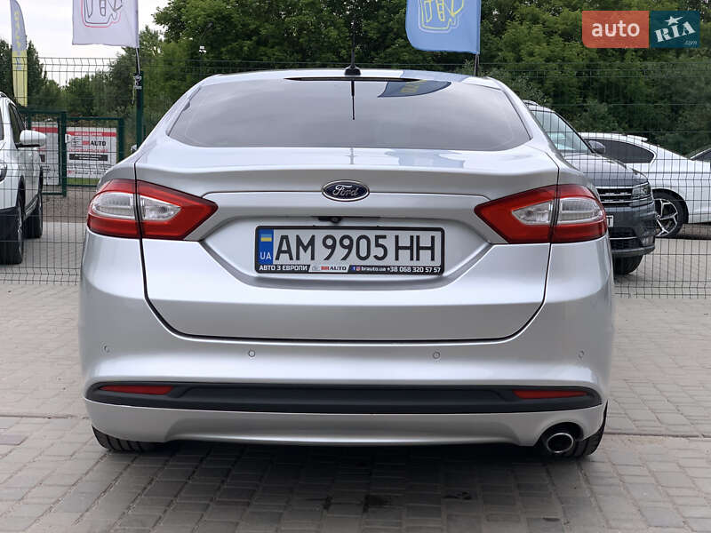 Седан Ford Fusion 2015 в Бердичеве