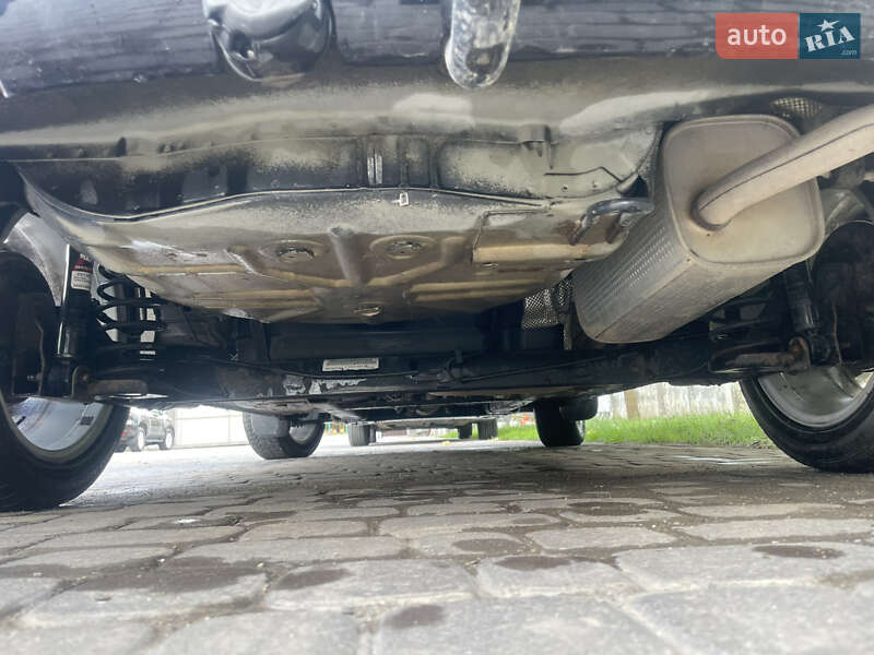 Хэтчбек Ford Fusion 2006 в Теофиполе