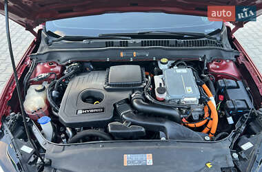 Седан Ford Fusion 2019 в 