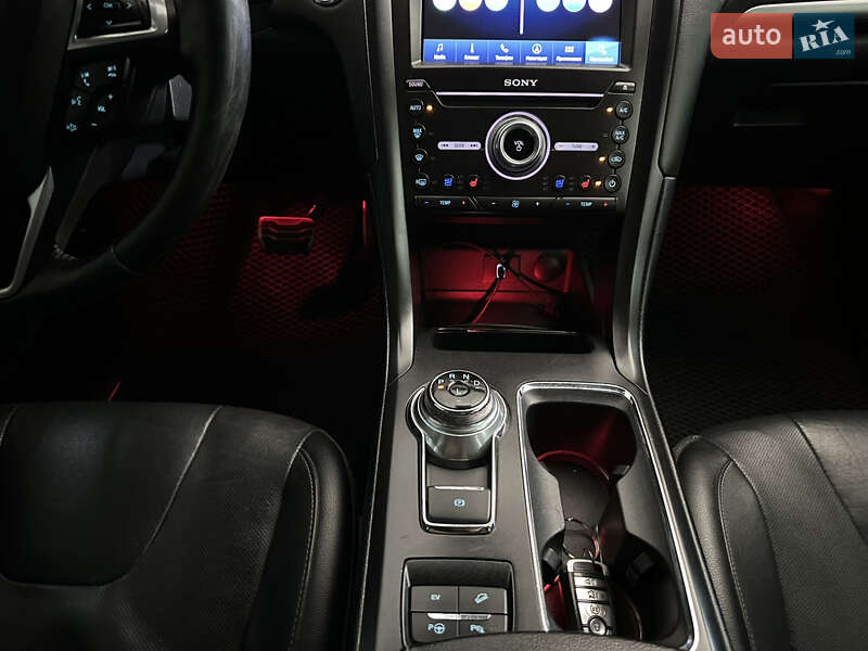 Седан Ford Fusion 2016 в Одессе