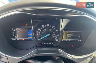 Седан Ford Fusion 2014 в 