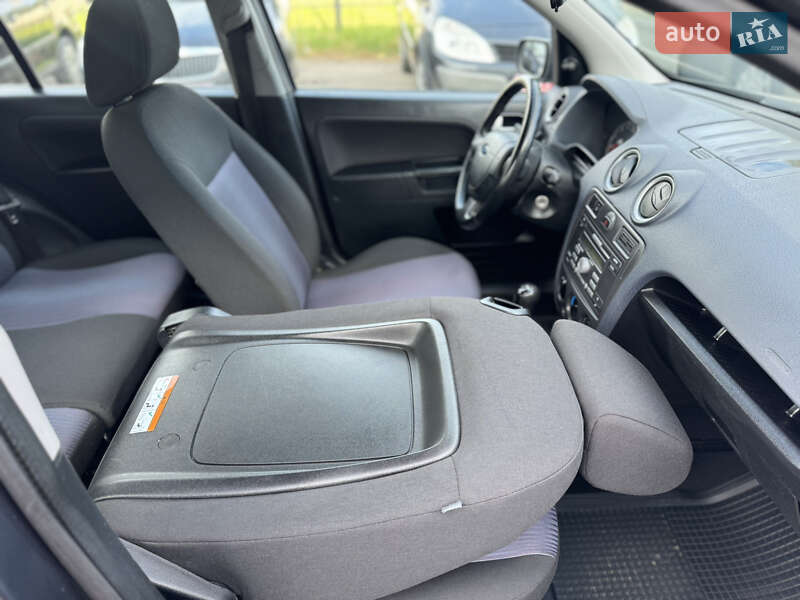 Хэтчбек Ford Fusion 2006 в Чернигове