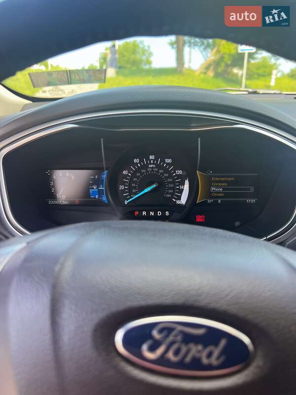 Седан Ford Fusion 2014 в Виннице