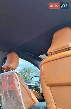 Седан Ford Fusion 2019 в 