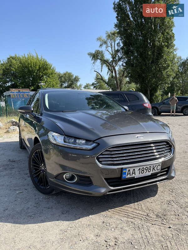Седан Ford Fusion 2015 в Києві фото 8 Седан Ford Fusion 2015 в Києві