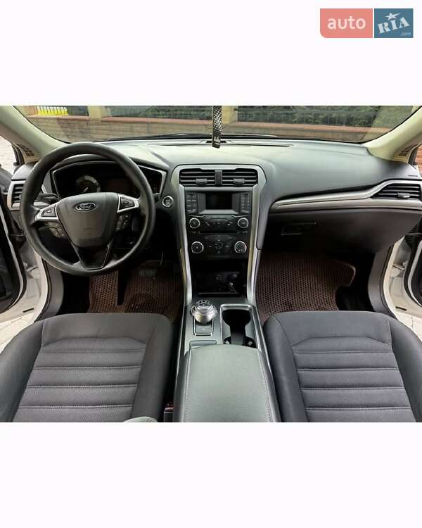 Седан Ford Fusion 2017 в Виннице